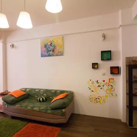 Intim Studio Flat Arad Exterior photo